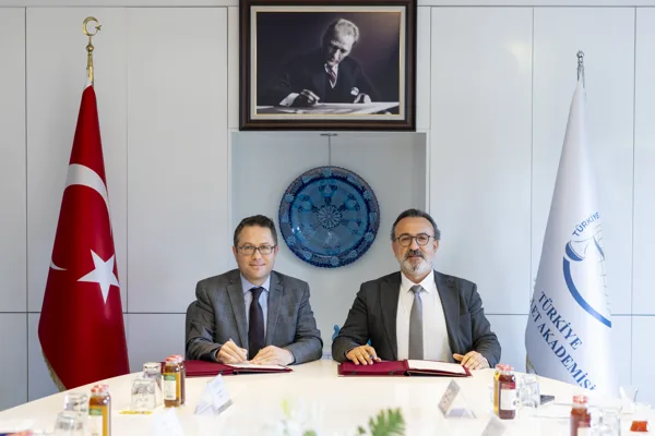 “Enerji Uyuşmazlıkları Tahkim Merkezi” ve “Enerji Hukuku Araştırma Enstitüsü” İş Birliği Protokolü (2)