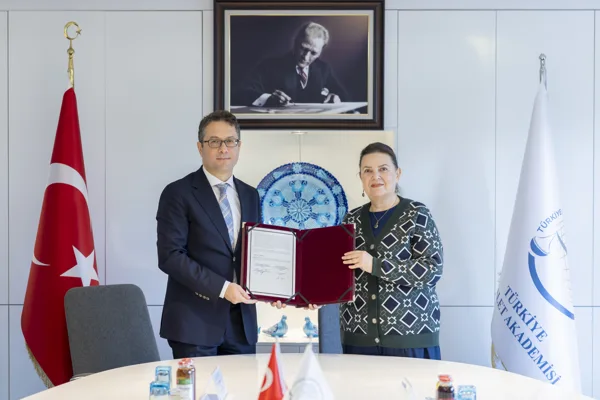 Ankara Üniversitesi Fikri ve Sınai Haklar Araştırma ve Uygulama Merkezi İş Birliği Protokolü (3)